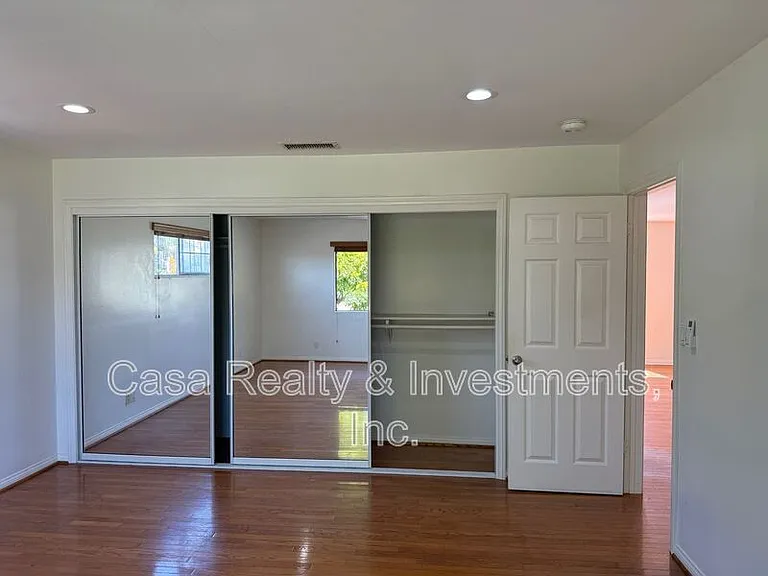 522 Washington St #BACK HOUSE — Photo 9