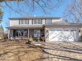 924 Somerset Ct, Carol Stream, IL 60188