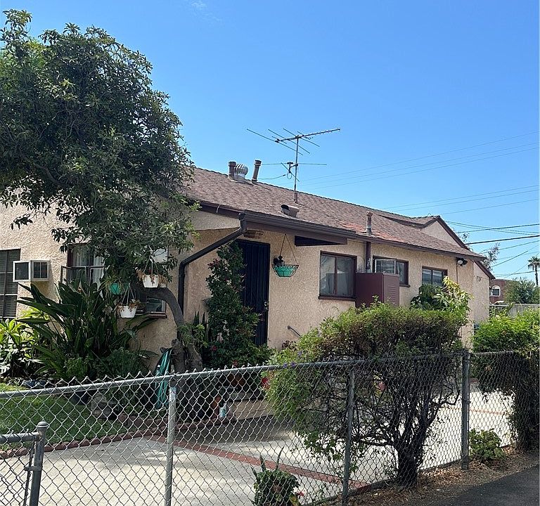 1st image of 8719 Tilden Ave