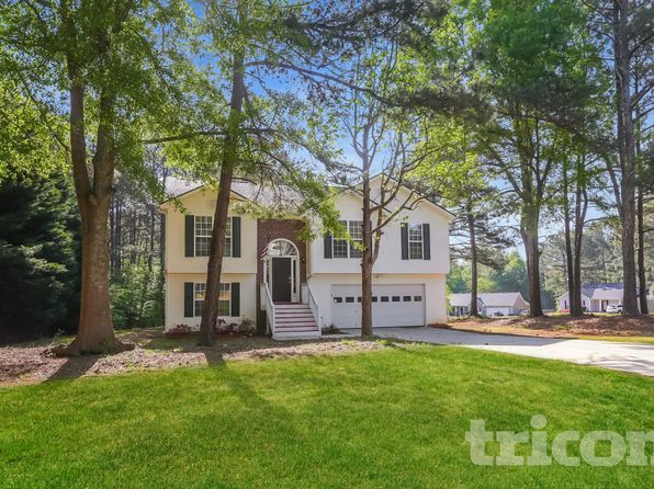 1012 Preserve Ln