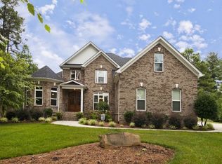 9210 Belle Pines Ct, Sherrills Ford, NC 28673