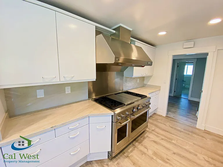 4119 Wilkie Ct — Photo 9