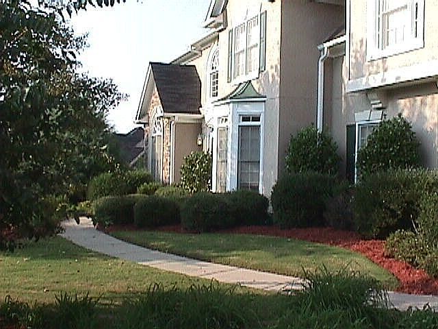 4479 Silver Peak Pkwy, 30024: front view