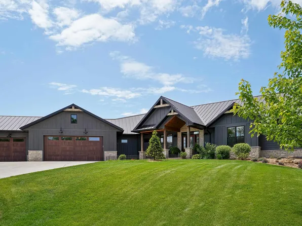 E12785 Wynding Way, Merrimac, WI 53561