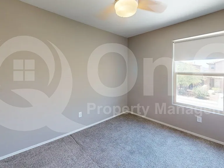 5940 N Umbra Ct — Photo 11