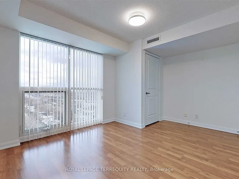 17 Anndale Dr #2211 — Photo 23