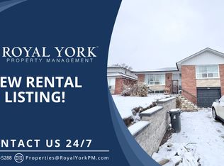 154 Falstaff Ave #2, Toronto, ON M6L2E6