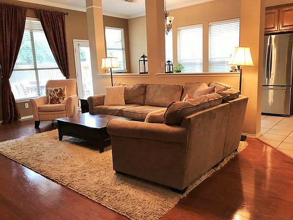5th image of 7034 Belteau Ln