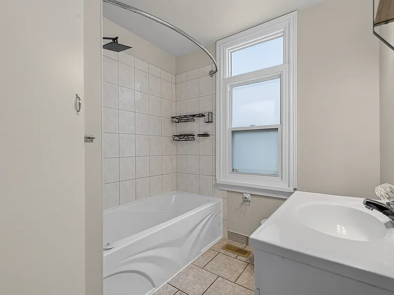 459 South St — Photo 13
