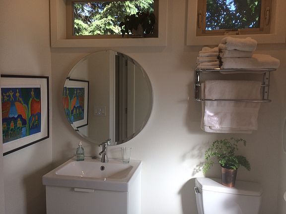 Unit B Bath