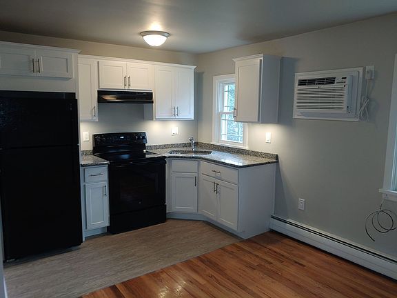 4th image of 1915 Athol St APT 5