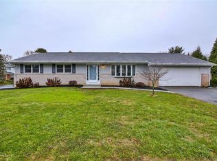 7185 Linden Rd, Macungie, PA 18062