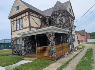 434 E 10th St, Erie, PA 16503