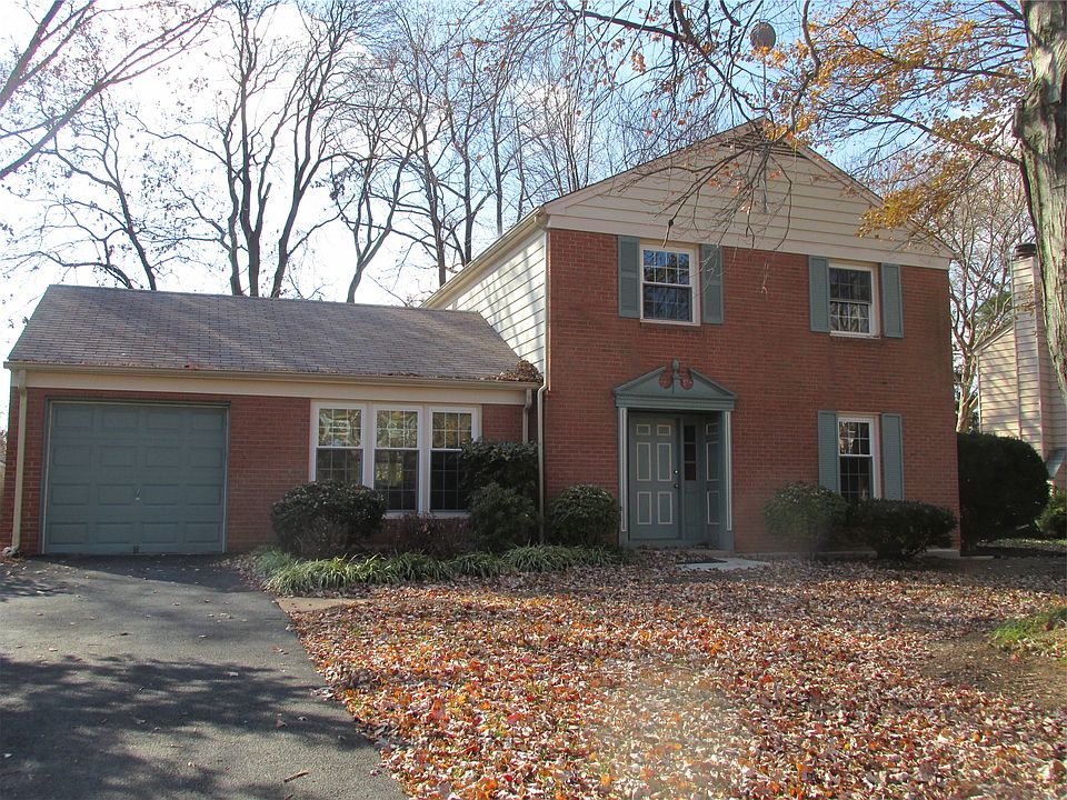 1st image of 13519 Ellendale Dr