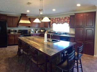 2059 Barnhill Rd, Galivants Ferry, SC 29544