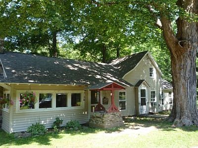 1st image of 115 Hudson Ln
