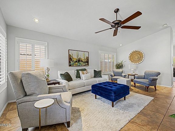 3rd image of 1855 W HIDDENVIEW Drive