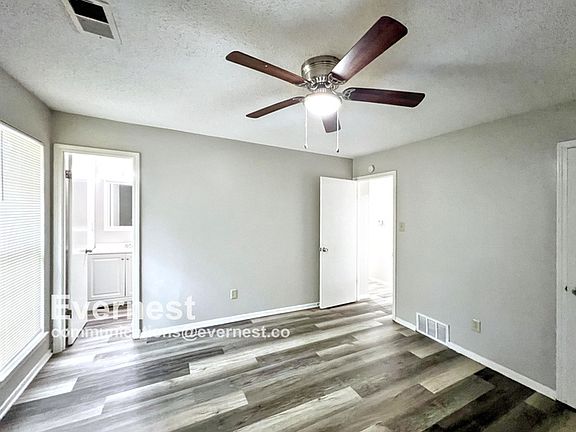 5th image of 6123 Kensington Cir