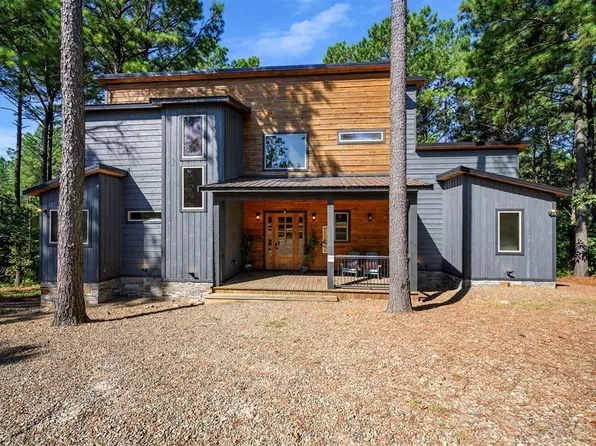 2093 Pine Hills Rd, Broken Bow, OK 74728