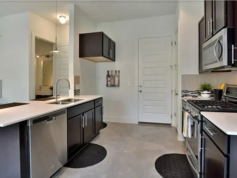 1406 Ulit Ave #A — Photo 4