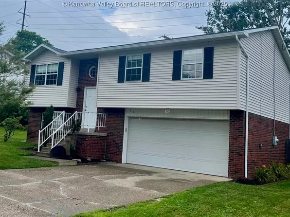 151 Rolling Mdws, Scott Depot, WV 25560