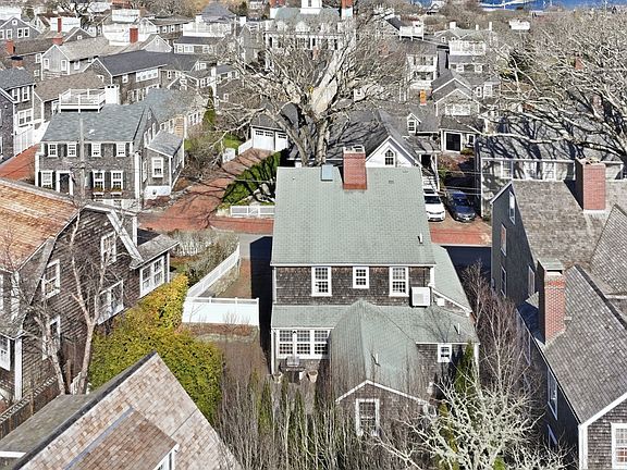 5th image of 47 Fair St