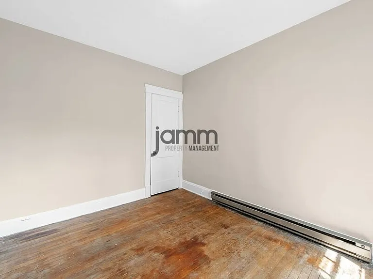 1695 Glenmont Loft — Photo 41