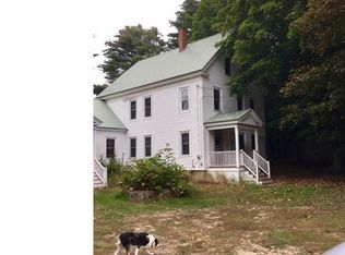 10 Gay Ave, Raymond, ME 04071