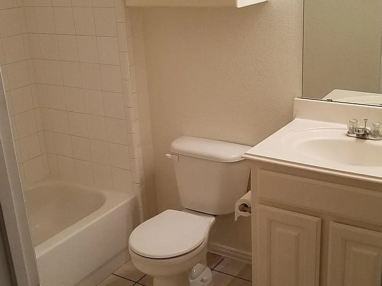 5717 Swords Dr — Photo 5