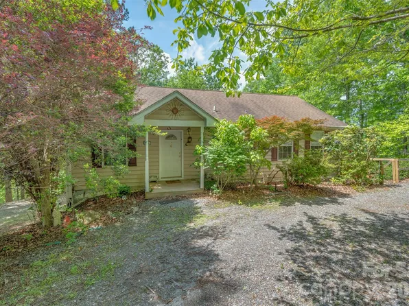 132 Egret Rd, Lake Lure, NC 28746