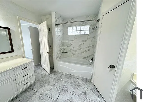 13846 Sheri Hollow Ln — Photo 15