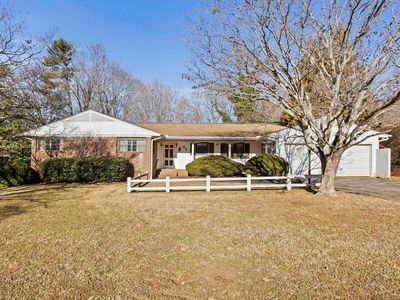 65 Lake Forest Dr, Greenville, SC, 29609