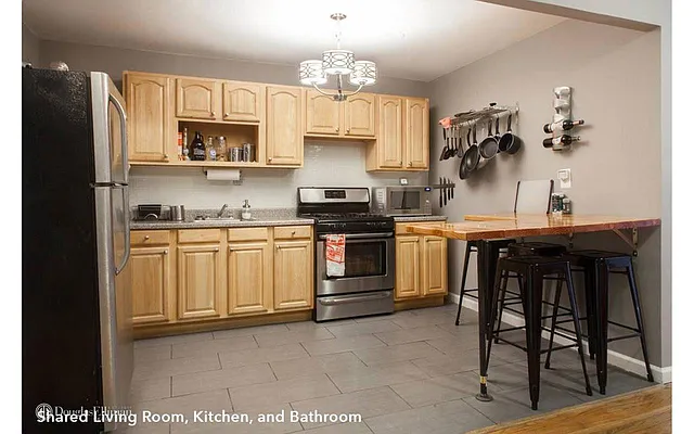 Rented by Lofts and Flats LLC | media 26