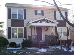 2 Soden Ln, Old Bridge, NJ 08857