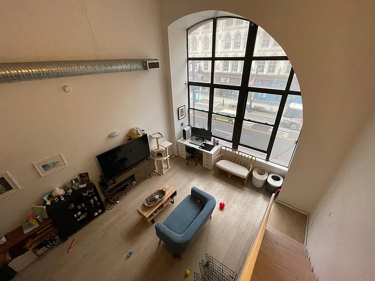 728 Market St #201 — Photo 4