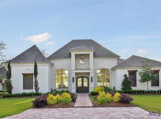 4726 Oak Estates Ln, Baton Rouge, LA 70809