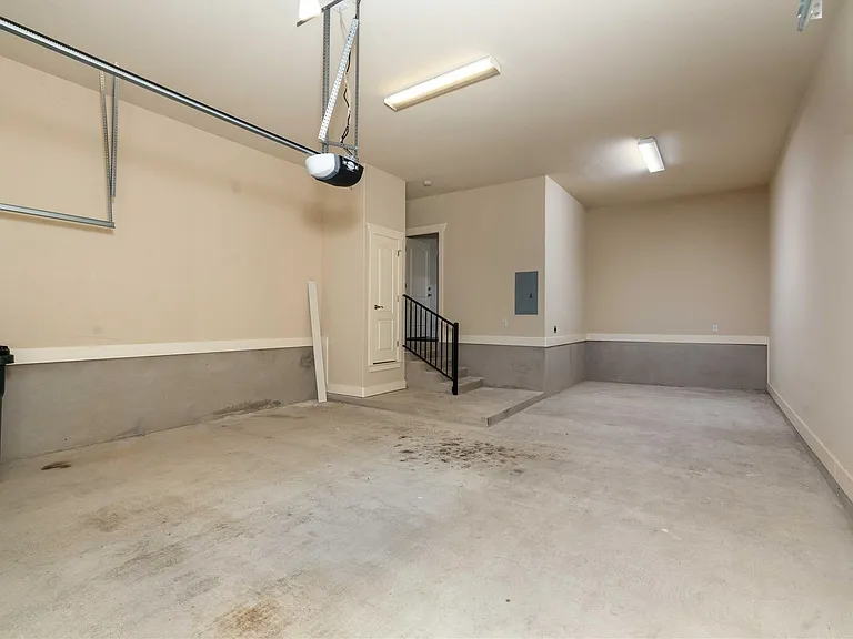 210 Rivulet Ln — Photo 26