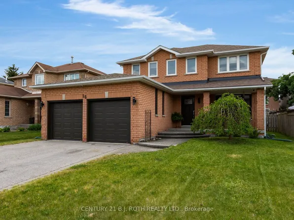 16 Longman Dr, Barrie, ON L4N 7C2