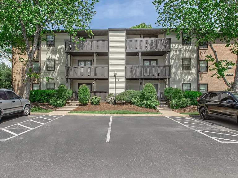 South Wind Apartment Homes — Photo 72