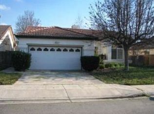 5541 W Beechwood Ave, Fresno, CA 93722
