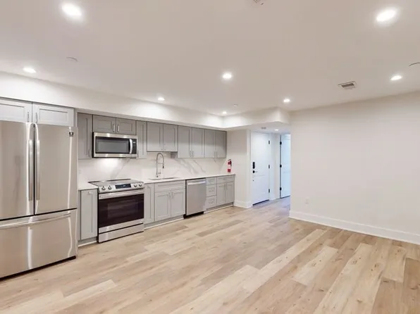 3934 10th St NE APT 1, Washington, DC 20017