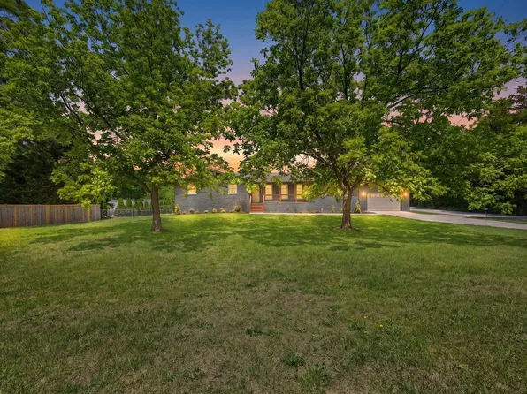 199 Ccc Camp Rd, Greer, SC 29651