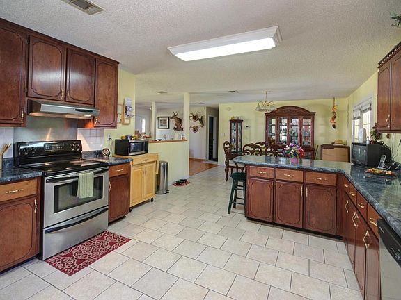 5th image of 139 Wedgewood Dr