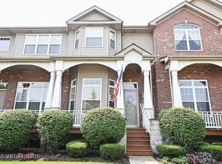 6031 River Bend Dr #6031, Lisle, IL 60532