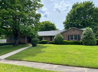 1865 Blairmore Ct, Lexington, KY 40502