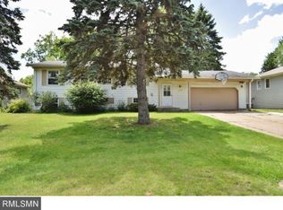 10440 Hollywood Blvd NW, Coon Rapids, MN 55433