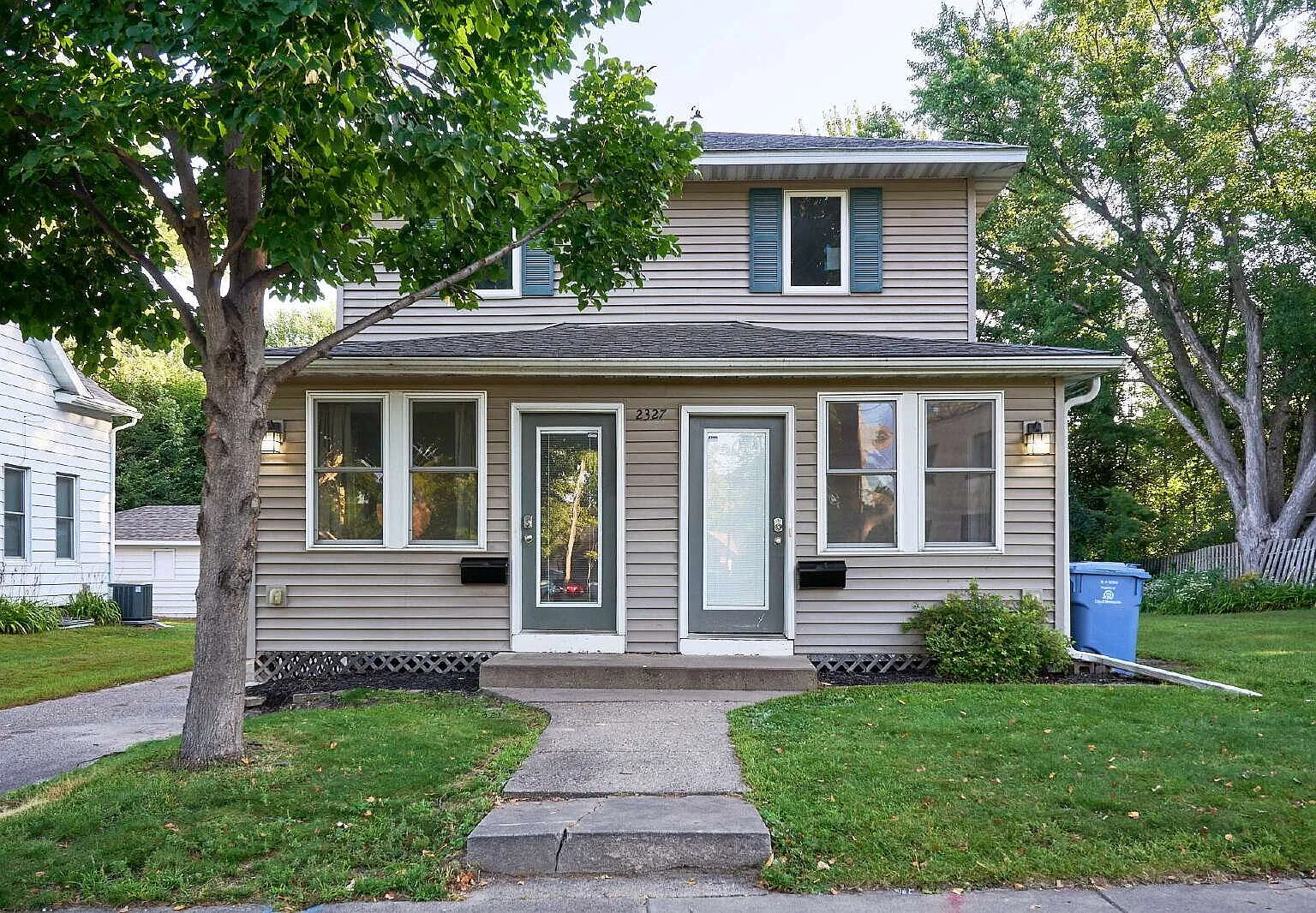 Unit B — Photo 1