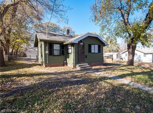 3844 2nd Ave, Des Moines, IA 50313