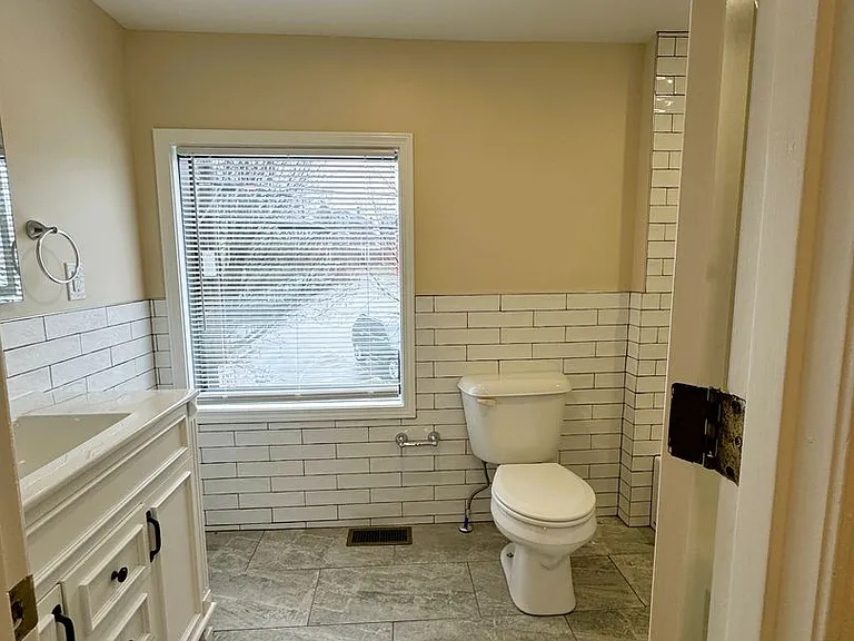 1236 Cherokee Rd — Photo 10