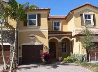 8992 SW 225th St, Cutler Bay, FL 33190